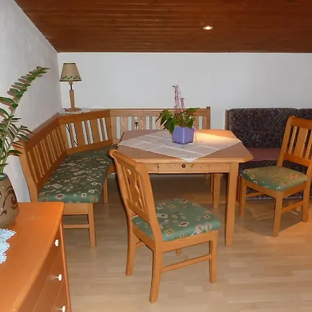 Gastehaus Anna Pensión 3*