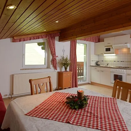 Gastehaus Anna Pensión Sankt Martin am Tennengebirge